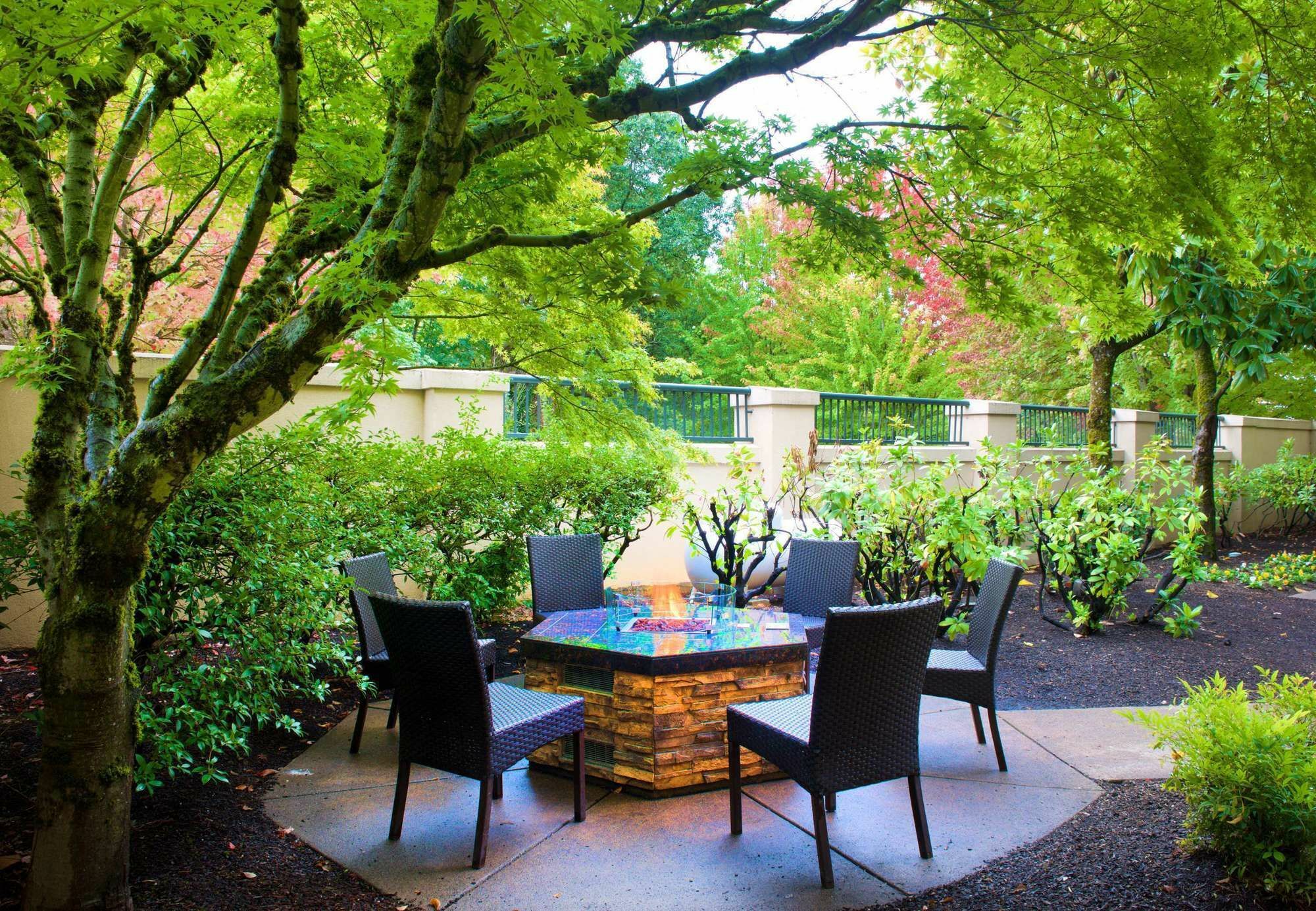 Courtyard By Marriott Portland Southeast/Clackamas Exterior foto